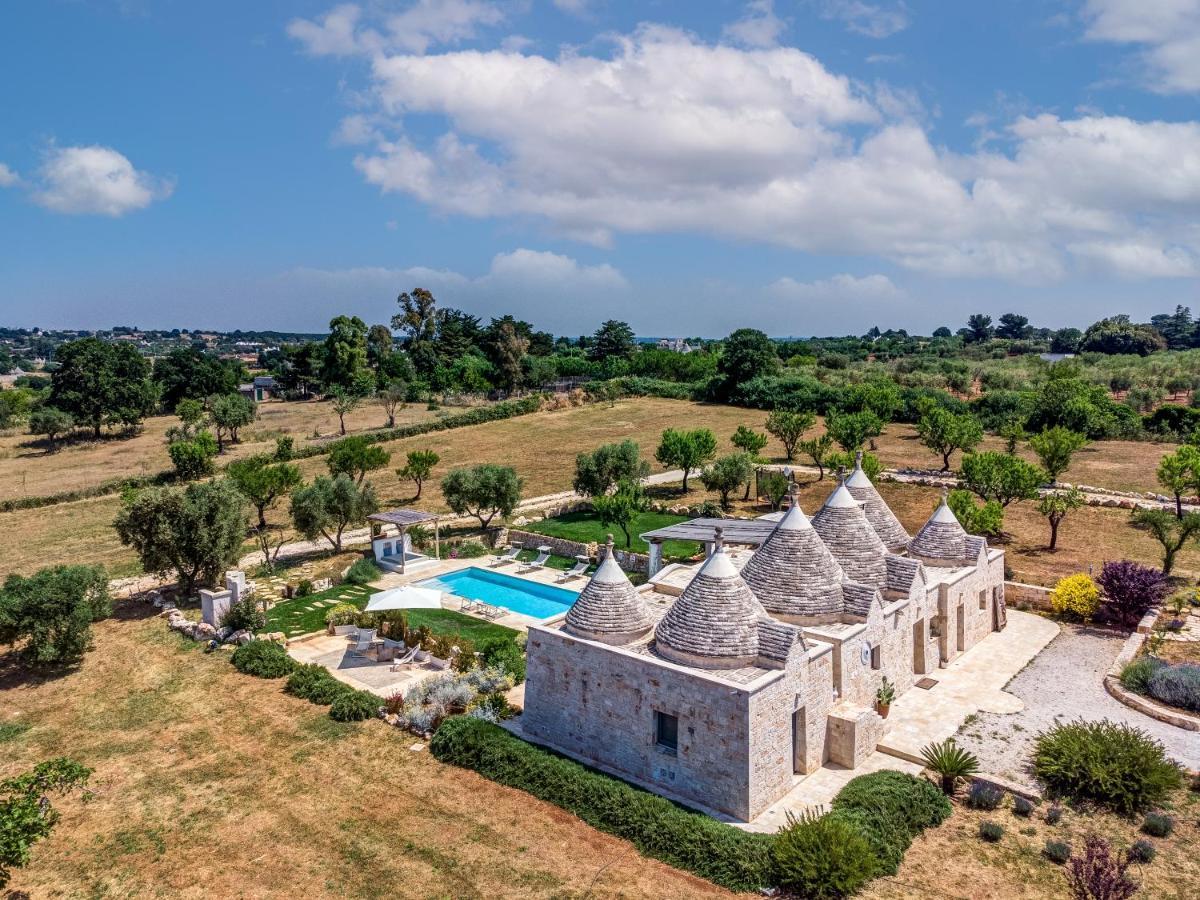 Trulli Gianpaolo - Luxury Villa オストゥーニ エクステリア 写真