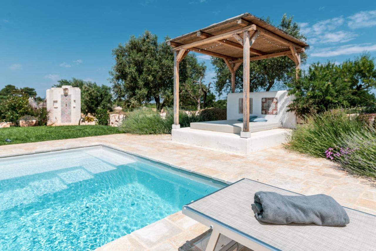 Trulli Gianpaolo - Luxury Villa オストゥーニ エクステリア 写真