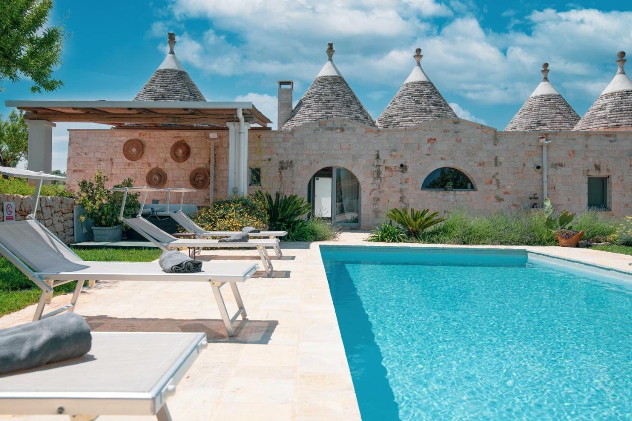 Trulli Gianpaolo - Luxury Villa オストゥーニ エクステリア 写真