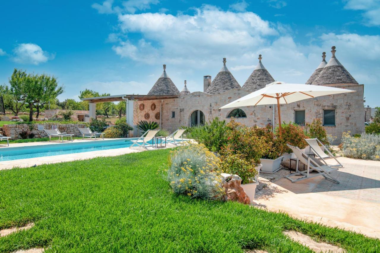 Trulli Gianpaolo - Luxury Villa オストゥーニ エクステリア 写真