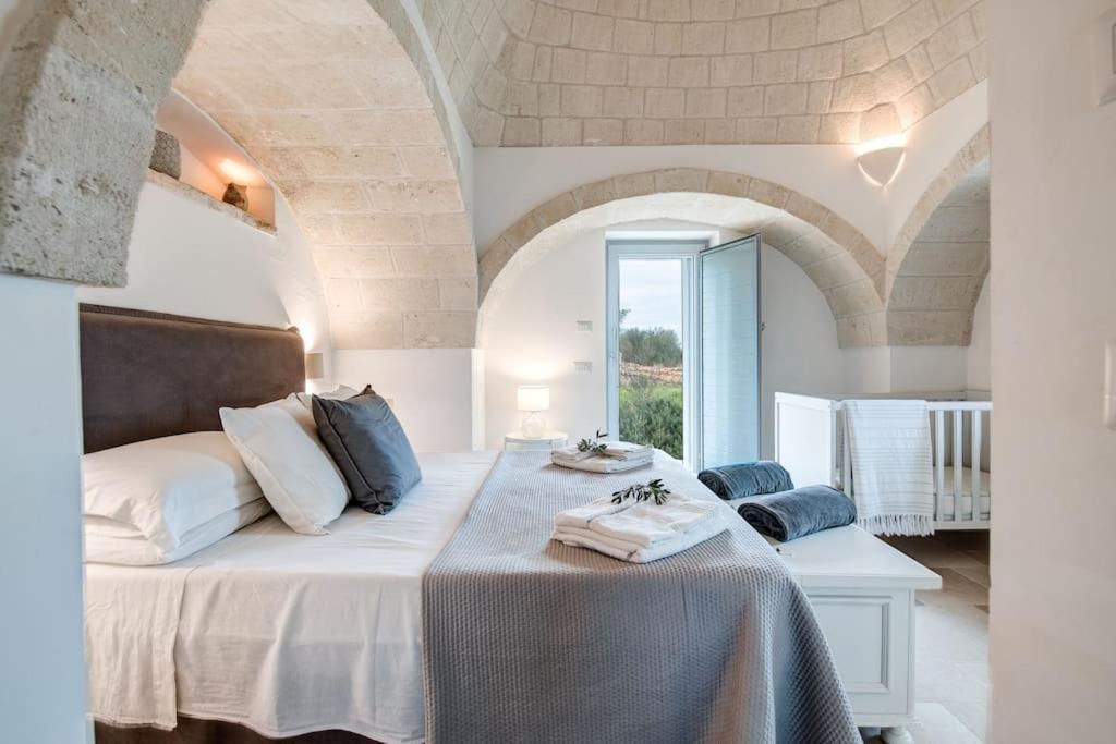 Trulli Gianpaolo - Luxury Villa オストゥーニ エクステリア 写真