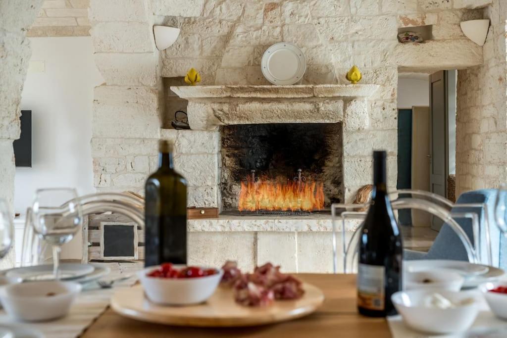 Trulli Gianpaolo - Luxury Villa オストゥーニ エクステリア 写真