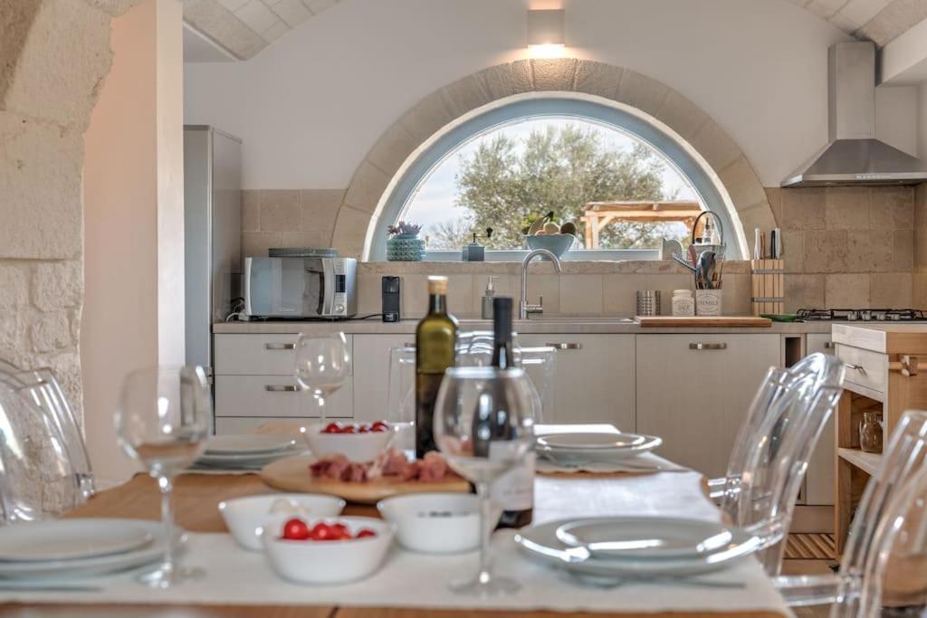 Trulli Gianpaolo - Luxury Villa オストゥーニ エクステリア 写真