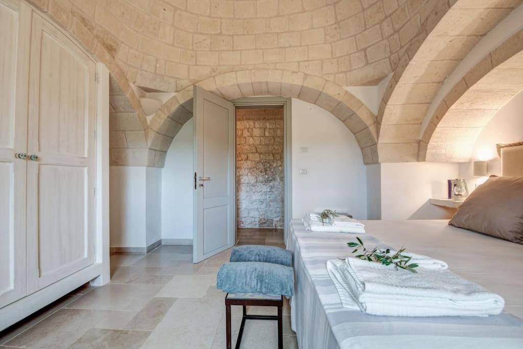 Trulli Gianpaolo - Luxury Villa オストゥーニ エクステリア 写真