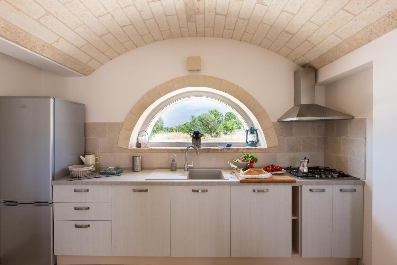 Trulli Gianpaolo - Luxury Villa オストゥーニ エクステリア 写真