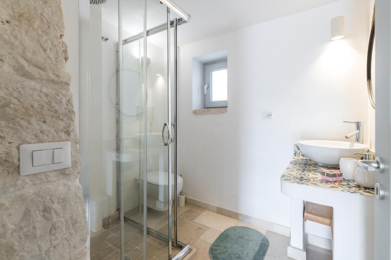Trulli Gianpaolo - Luxury Villa オストゥーニ エクステリア 写真